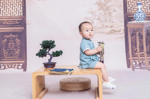 弥勒宝宝屁股淤青