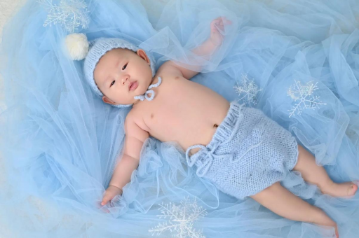 弥勒宝宝大便黄白色